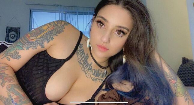 Full leaked Lunargirlx private onlyfans photo