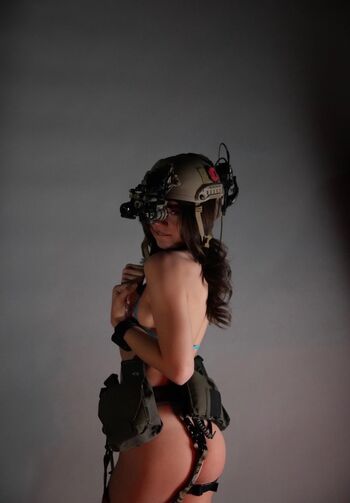 Full leaked Lunchbaglujan  page private onlyfans photo