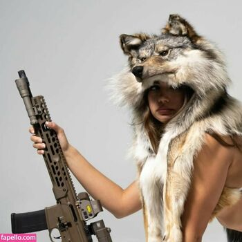 Full leaked Lunchbaglujan  page private onlyfans photo