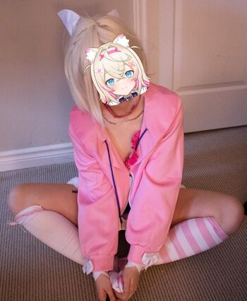 Full leaked Lunese me page private onlyfans photo