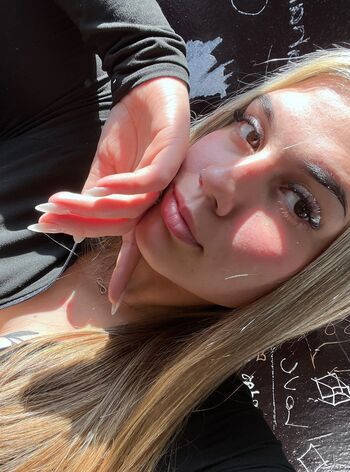 Full leaked Lupaganiii private onlyfans photo