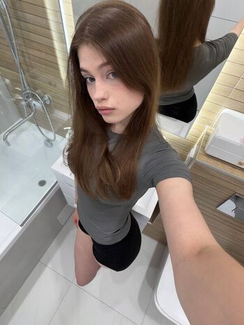 lushlexi2277