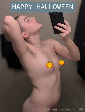 lustful.lylith