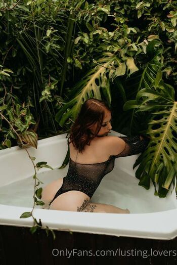 Full leaked Lusting lovers private onlyfans photo