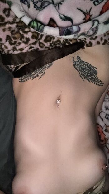 Full leaked Luvleach private onlyfans photo