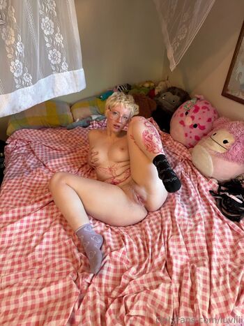 Full leaked Luvliii private onlyfans photo