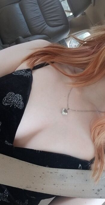 Full leaked Luvmepleas private onlyfans photo