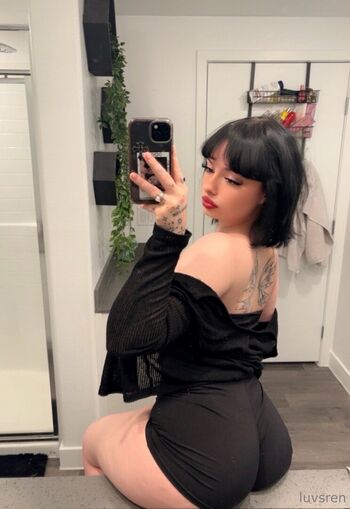 Full leaked Luvsbbyren private onlyfans photo