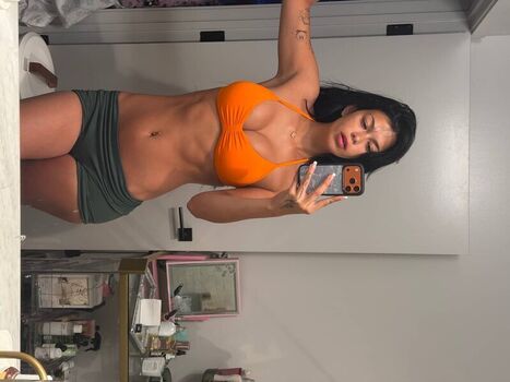 Full leaked Luvstruck private onlyfans photo
