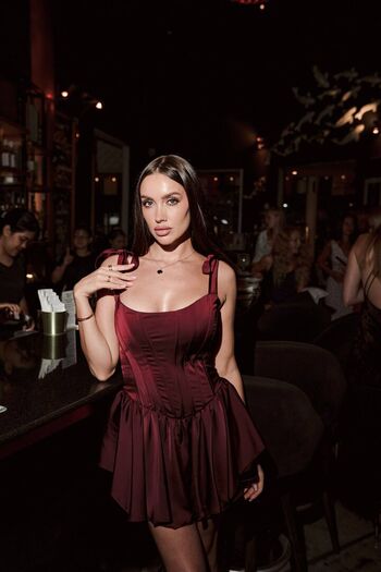 Full leaked Luxurygirl private onlyfans photo