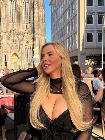 Full leaked Luxy dutch private onlyfans photo