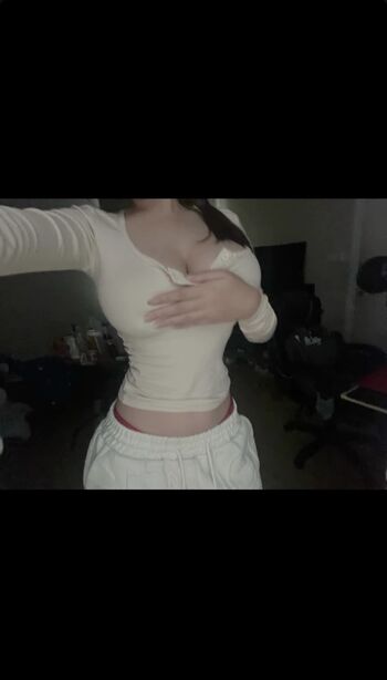 Full leaked Luzneuiii private onlyfans photo