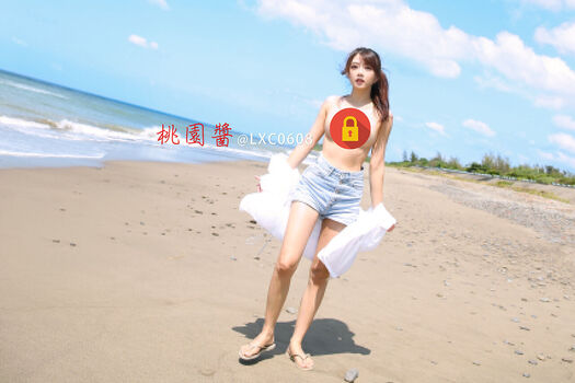 Full leaked Lxc page private onlyfans photo