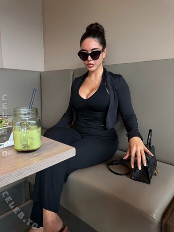 Full leaked Lya aylin page private onlyfans photo