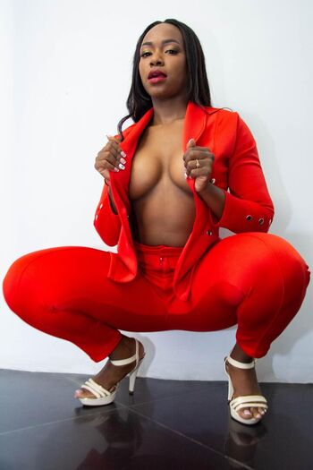 Full leaked Lyabloom private onlyfans photo