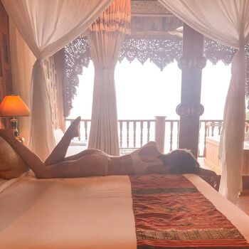 Full leaked Lydia hewitt private onlyfans photo