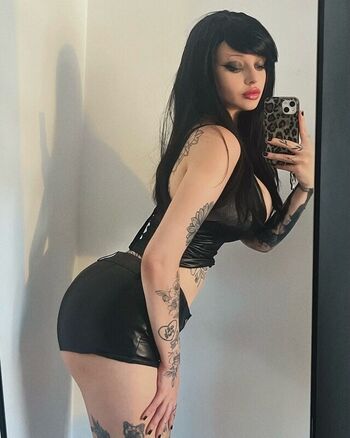 Full leaked Lydiafawn private onlyfans photo