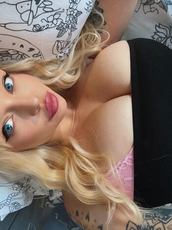 Full leaked Lydiafawn private onlyfans photo
