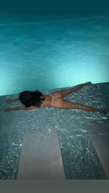 Full leaked Lydiaren page private onlyfans photo