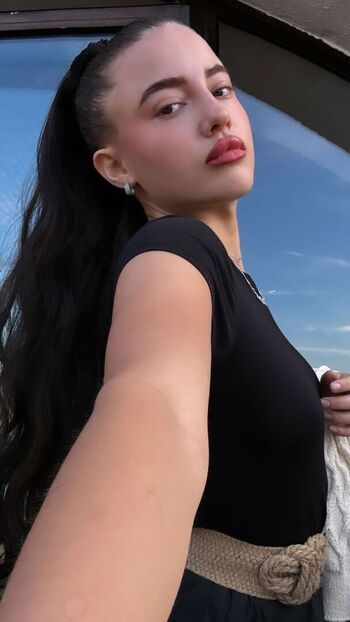 Full leaked Lydididiii private onlyfans photo