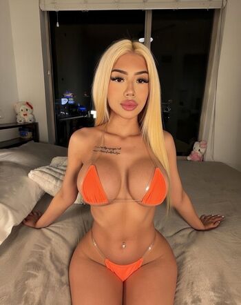 Full leaked Lyla fox private onlyfans photo