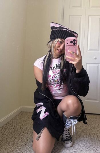 Full leaked Lyladotfit private onlyfans photo