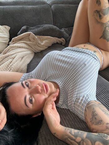 Full leaked Lylou blck private onlyfans photo