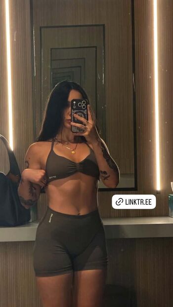 Full leaked Lyndi private onlyfans photo