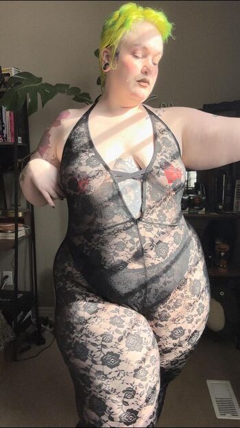 Full leaked Lys thetaurus private onlyfans photo