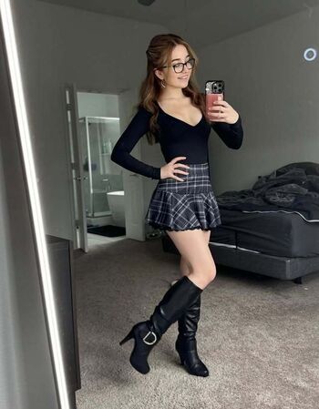 Full leaked Lyssaurora page private onlyfans photo