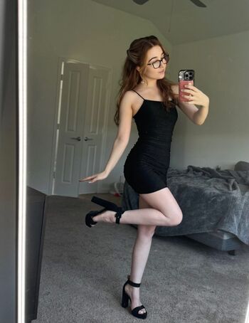 Full leaked Lyssaurora page private onlyfans photo