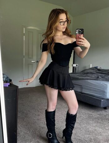 Full leaked Lyssaurora page private onlyfans photo