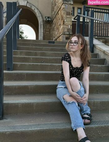 Full leaked Lyssaurora page private onlyfans photo