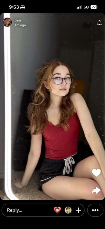 Full leaked Lyssaurora page private onlyfans photo