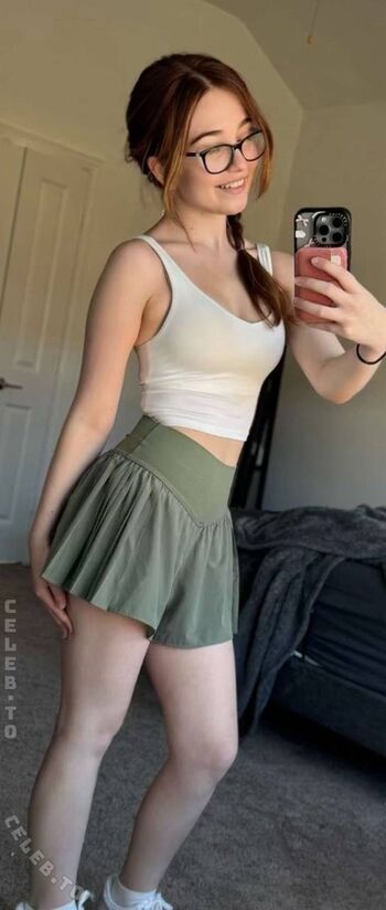 Full leaked Lyssaurora page private onlyfans photo