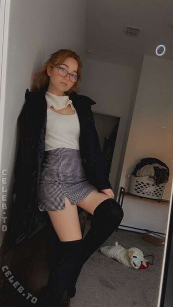 Full leaked Lyssaurora page private onlyfans photo
