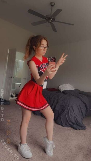 Full leaked Lyssaurora page private onlyfans photo