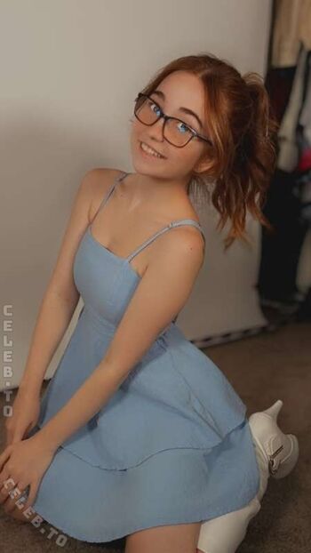 Full leaked Lyssaurora page private onlyfans photo