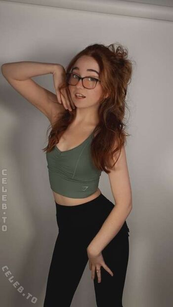Full leaked Lyssaurora page private onlyfans photo
