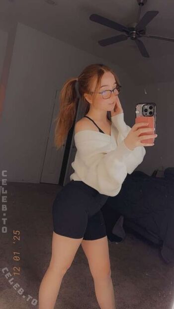 Full leaked Lyssaurora page private onlyfans photo