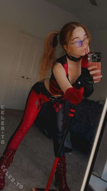 Full leaked Lyssaurora private onlyfans photo