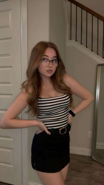 Full leaked Lyssaurora page private onlyfans photo