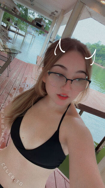 Full leaked Lyssaurora page private onlyfans photo