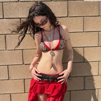 Full leaked Lyzzahh private onlyfans photo