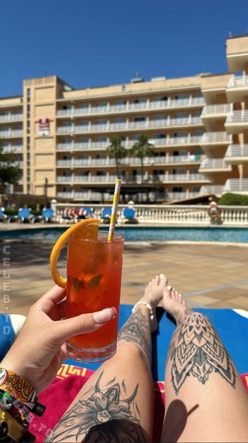 Full leaked M ellixx private onlyfans photo