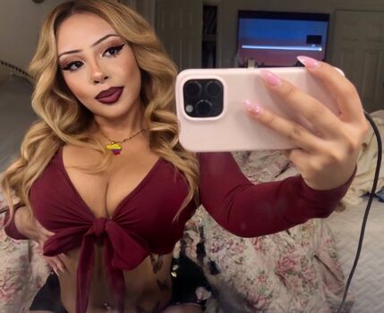 Full leaked Mnymoves private onlyfans photo