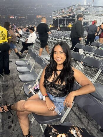 Full leaked Mrenittaa private onlyfans photo