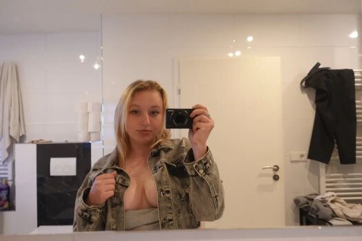 Full leaked Ma sophie private onlyfans photo