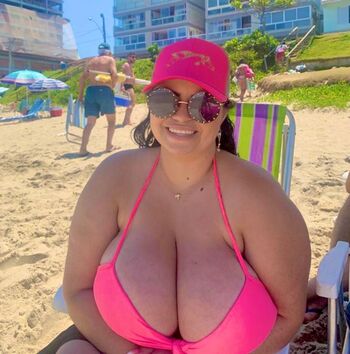 Full leaked Maahcoliver private onlyfans photo