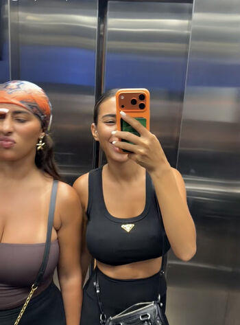Full leaked Maarocainee private onlyfans photo
